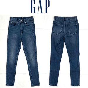 Gap Women’s True Skinny Stretch Jeans